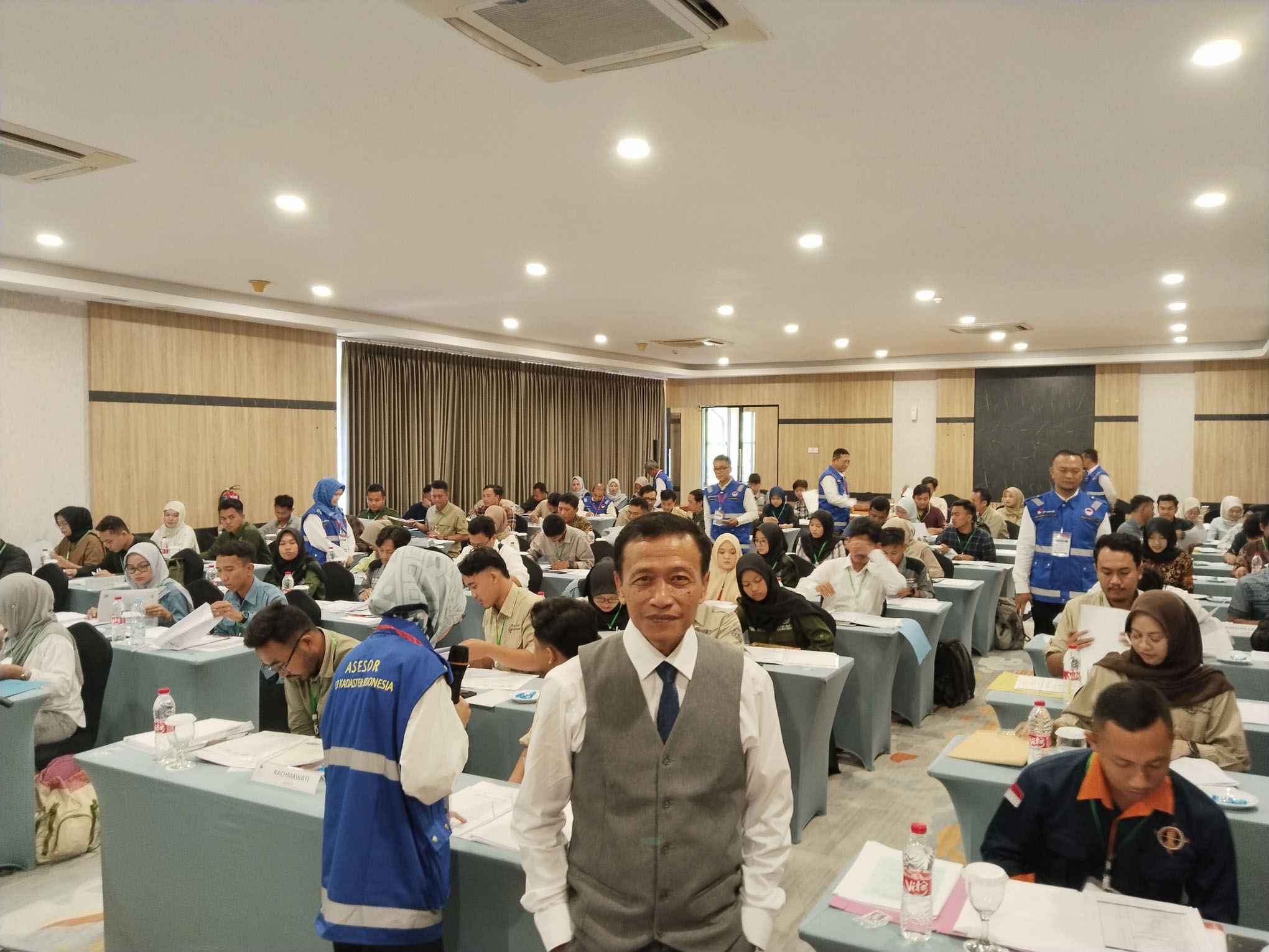 Uji Kompetensi Jawa Tengah 2025 - HOTEL OAK TREE SEMARANG